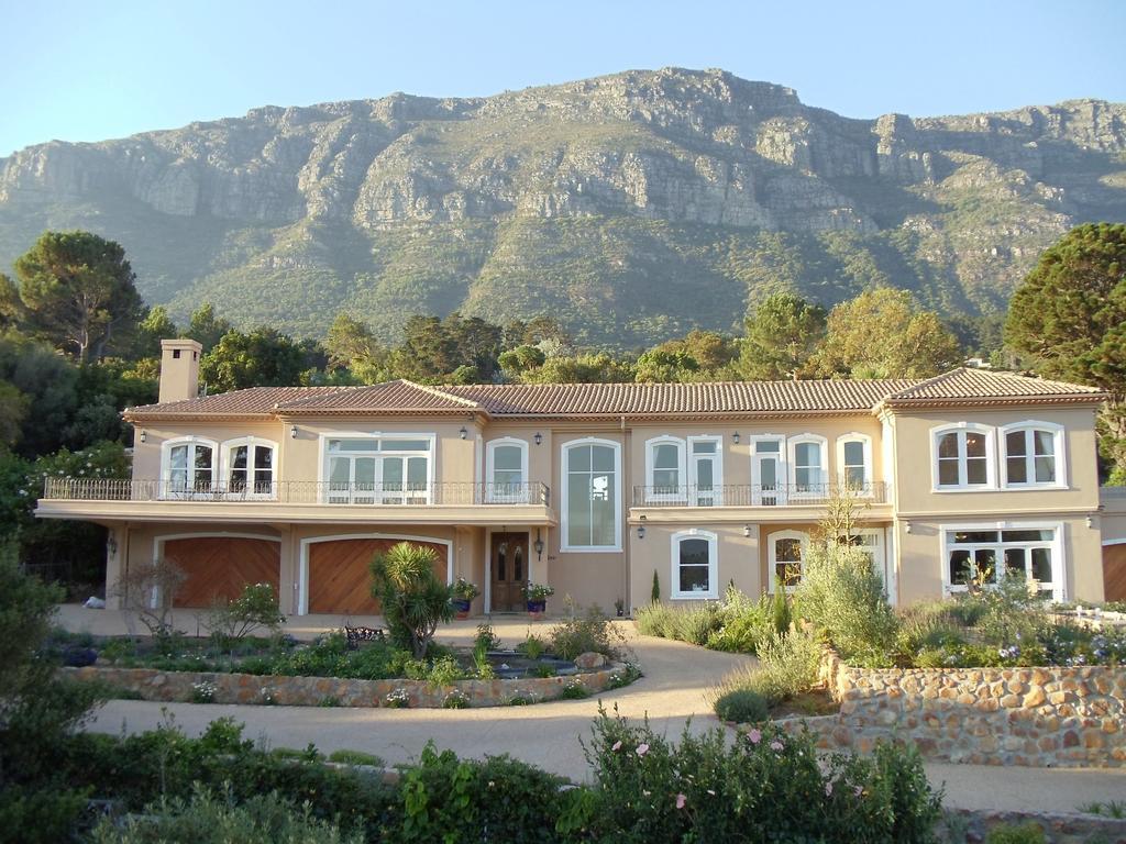 Chateau Neuf Du Cap Houtbaai Buitenkant foto